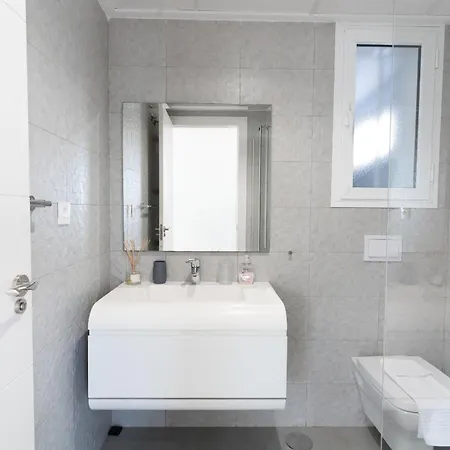 Oasis Del Sol By United Renters *